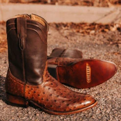 Alamo - Brown Ostrich