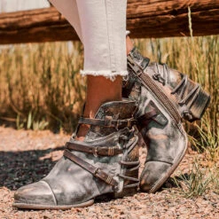 Crue - Graphite Multi