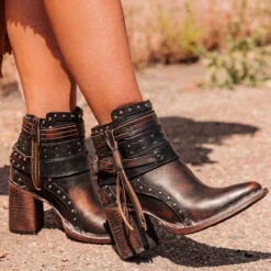 Julius - Black Multi