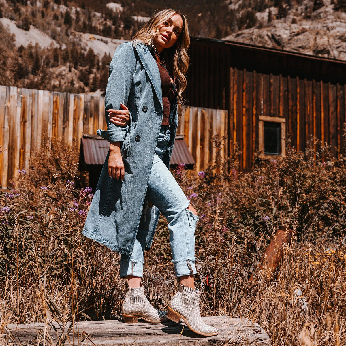 Maeve - White Snake - Image 2