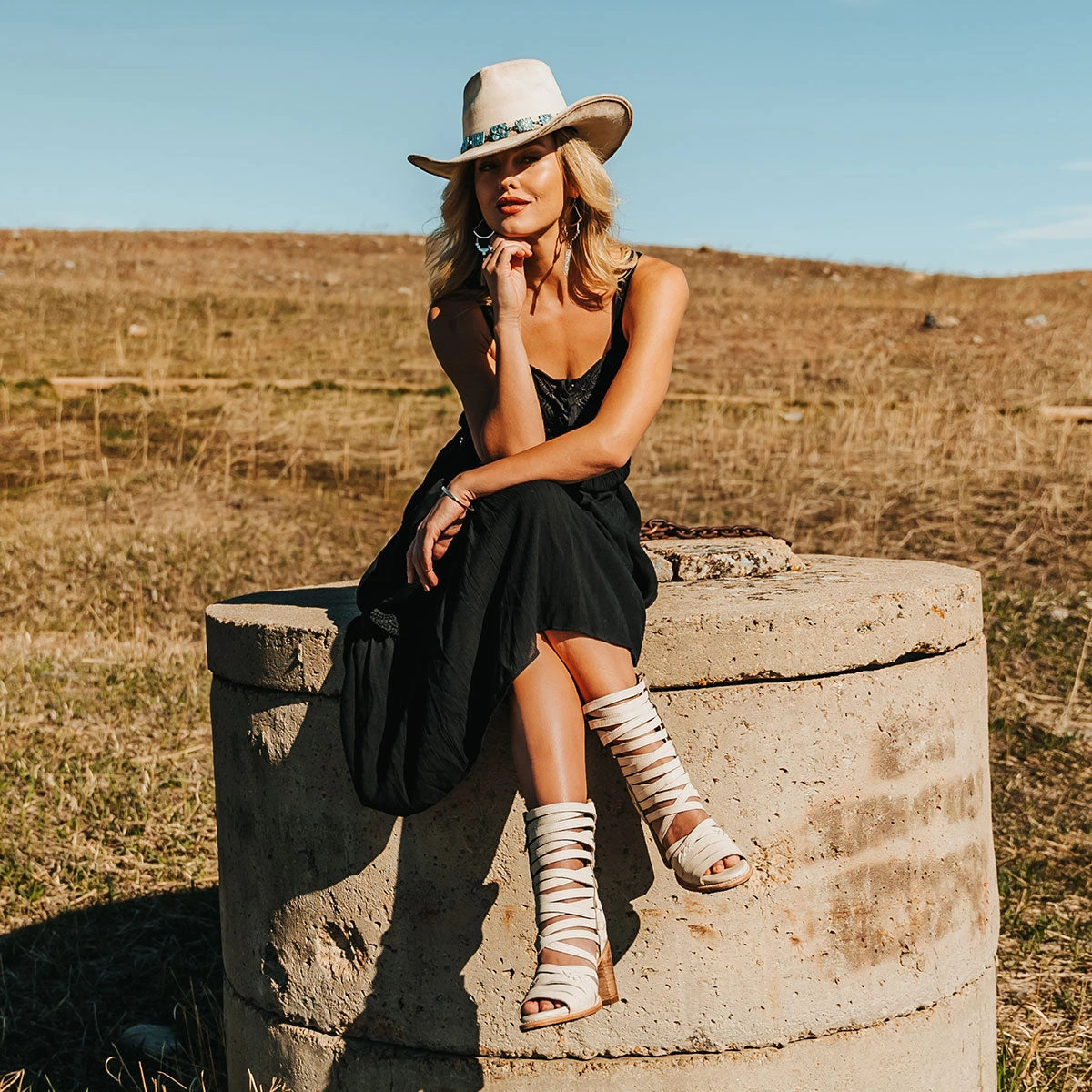 Makayla - Beige - Image 7