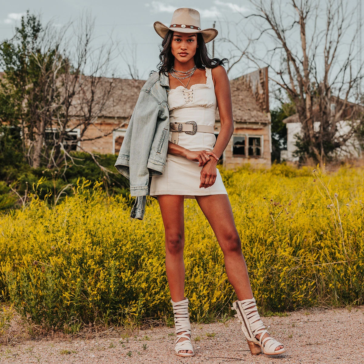 Makayla - Beige - Image 2