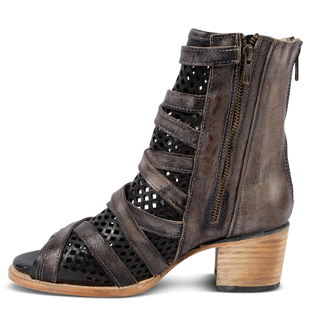 Nikki - Black - Image 5