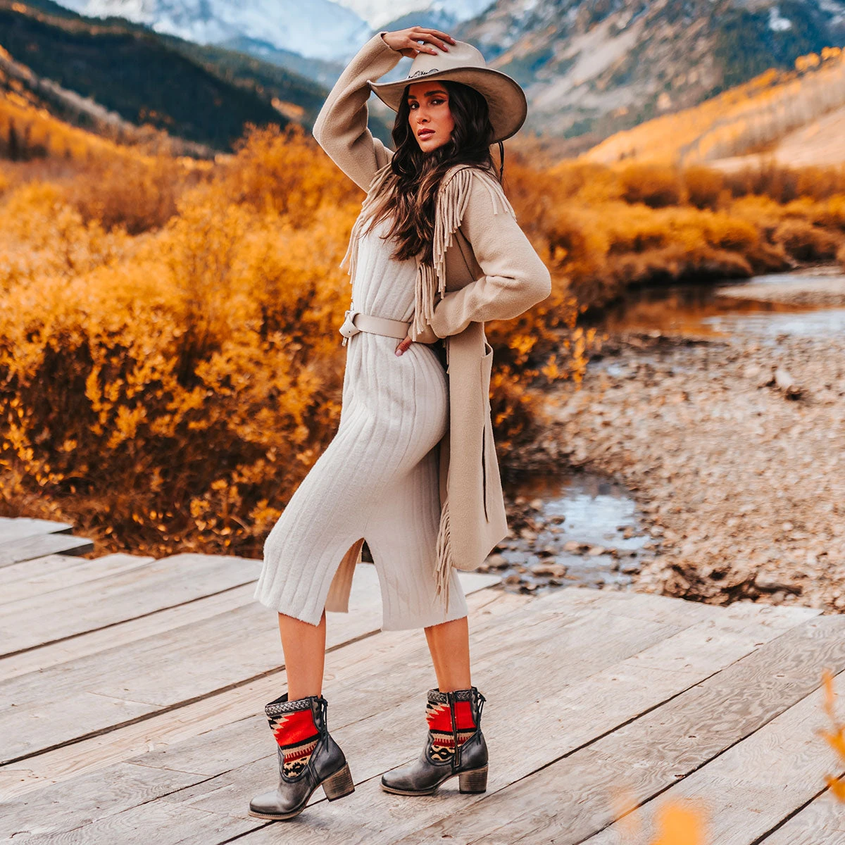 Songbird - Black - Image 2