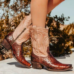 Warrick - Brown Ostrich Multi